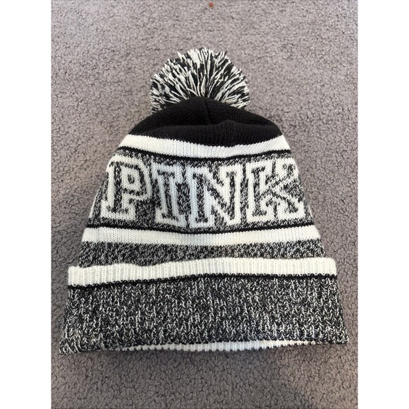 Pink Nation Hat Knit Black White Gray Womens Stocking Puff Ball - Picture 1 of 4